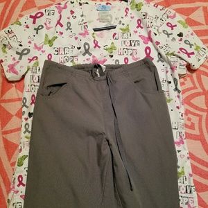Breast cancer scrub set